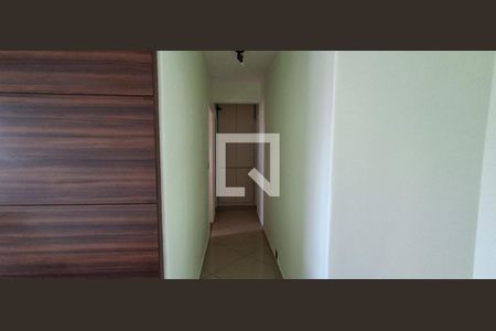 Corredor de apartamento à venda com 2 quartos, 79m² em Vila Palmares, Santo André