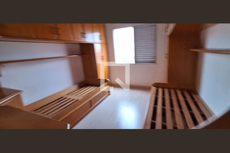 Quarto de apartamento à venda com 2 quartos, 79m² em Vila Palmares, Santo André