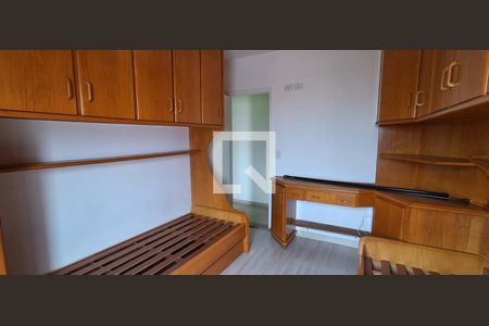 Quarto de apartamento à venda com 2 quartos, 79m² em Vila Palmares, Santo André