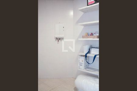 Casa de condomínio à venda com 580m², 4 quartos e 6 vagas Casa de condomínio à venda com 580m², 4 quartos e 6 vagasDespensa