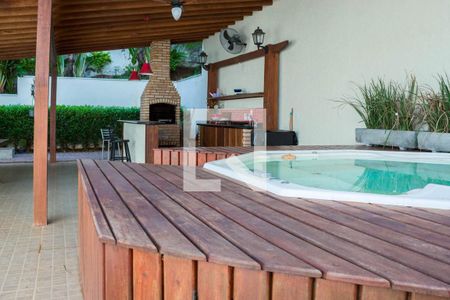 Casa de condomínio à venda com 580m², 4 quartos e 6 vagas Casa de condomínio à venda com 580m², 4 quartos e 6 vagasChurrasqueira