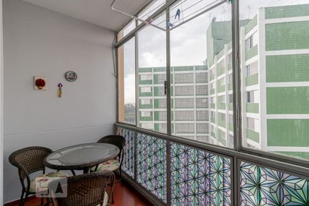 Sacada  de apartamento para alugar com 1 quarto, 46m² em Sé, São Paulo