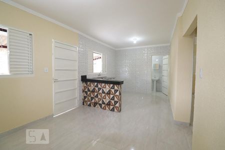 Sala e Cozinha de casa para alugar com 2 quartos, 90m² em Jardim Balneario Meia Ponte, Goiânia