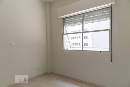 Quarto de apartamento para alugar com 4 quartos, 154m² em Gonzaga, Santos