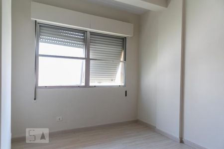 Suíte de apartamento para alugar com 4 quartos, 154m² em Gonzaga, Santos