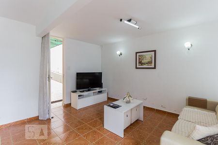 Sala de casa para alugar com 3 quartos, 350m² em Parque Santana, Mogi das Cruzes