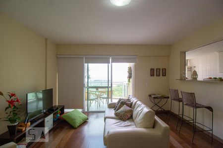 Sala de apartamento à venda com 2 quartos, 90m² em Barra da Tijuca, Rio de Janeiro