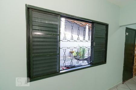 Detalhe da Sala/Quarto de kitnet/studio para alugar com 1 quarto, 24m² em Cidade Jardim, Goiânia