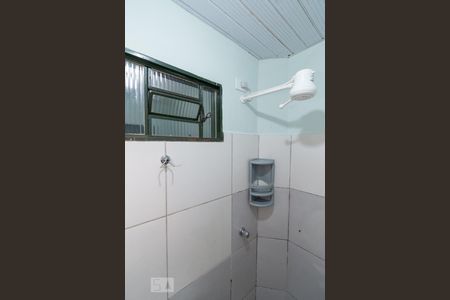 Detalhe do Banheiro de kitnet/studio para alugar com 1 quarto, 24m² em Cidade Jardim, Goiânia