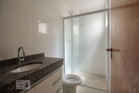 Banheiro  de apartamento para alugar com 2 quartos, 39m² em Vila Aricanduva, São Paulo