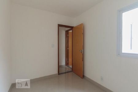 Quarto 1 de apartamento para alugar com 2 quartos, 39m² em Vila Aricanduva, São Paulo