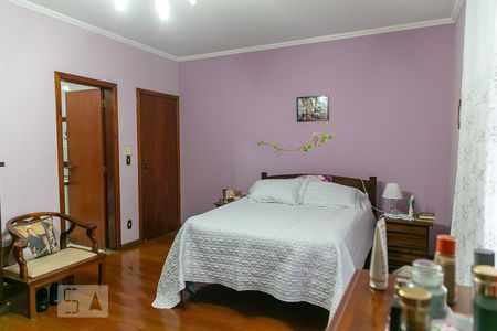 Suíte 1 de casa à venda com 4 quartos, 297m² em Vila Barros, Guarulhos