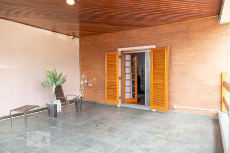 Varanda Suíte 1 de casa à venda com 4 quartos, 297m² em Vila Barros, Guarulhos
