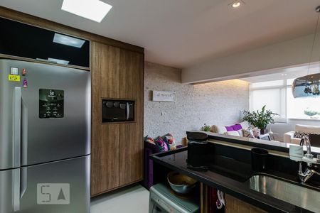 Cozinha  de apartamento à venda com 3 quartos, 100m² em Aclimação, São Paulo