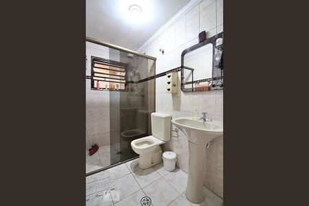 Banheiro do Quarto 1 - Suíte de casa para alugar com 3 quartos, 200m² em Independência, São Bernardo do Campo