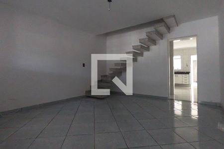 Sala de casa à venda com 3 quartos, 129m² em Jardim Bom Clima, Guarulhos