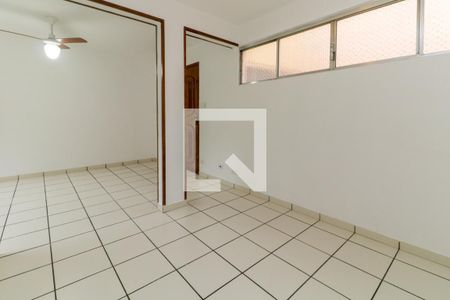 Sala de apartamento à venda com 3 quartos, 66m² em Alto de Pinheiros, São Paulo