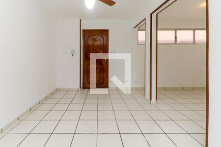 Sala de apartamento à venda com 3 quartos, 66m² em Alto de Pinheiros, São Paulo