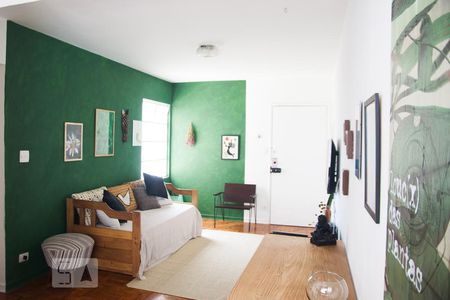 Sala de apartamento à venda com 2 quartos, 61m² em Vila Buarque, São Paulo