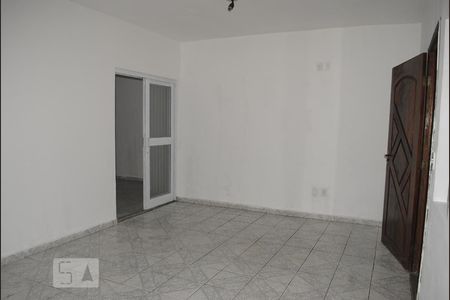 Sala 1 de casa para alugar com 2 quartos, 125m² em Cidade São Mateus, São Paulo