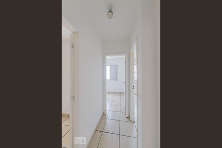 Corredor de apartamento à venda com 3 quartos, 68m² em Vila Azevedo, São Paulo