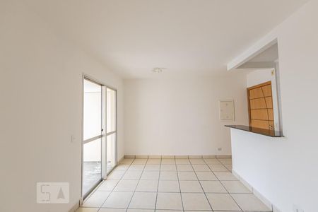 Sala de apartamento à venda com 3 quartos, 68m² em Vila Azevedo, São Paulo