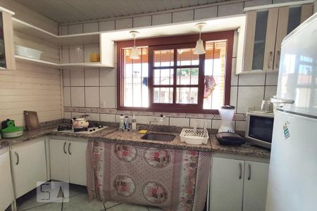 Cozinha de casa à venda com 3 quartos, 160m² em Scharlau, São Leopoldo