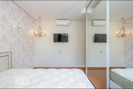 Apartamento à venda com 126m², 3 quartos e 2 vagas Apartamento à venda com 126m², 3 quartos e 2 vagasQuarto 2