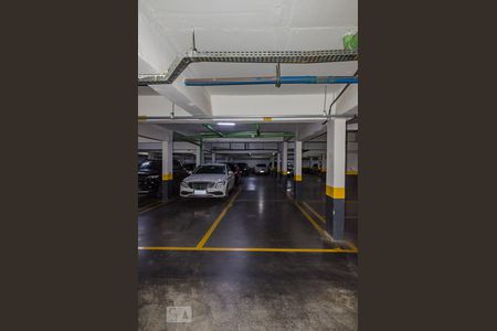 Apartamento à venda com 126m², 3 quartos e 2 vagas Apartamento à venda com 126m², 3 quartos e 2 vagasGaragem