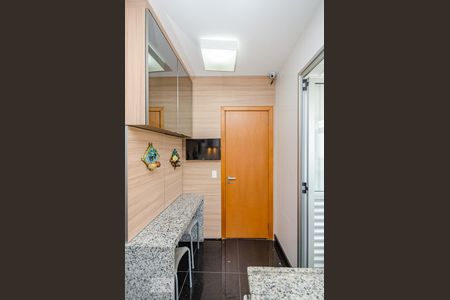 Apartamento à venda com 126m², 3 quartos e 2 vagas Apartamento à venda com 126m², 3 quartos e 2 vagasCozinha