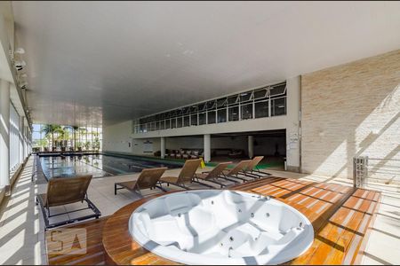 Apartamento à venda com 126m², 3 quartos e 2 vagas Apartamento à venda com 126m², 3 quartos e 2 vagasÁrea comum