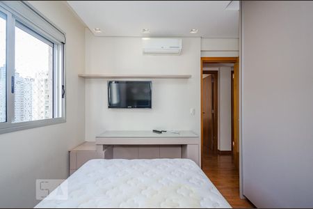 Apartamento à venda com 126m², 3 quartos e 2 vagas Apartamento à venda com 126m², 3 quartos e 2 vagasQuarto 3