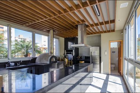 Apartamento à venda com 126m², 3 quartos e 2 vagas Apartamento à venda com 126m², 3 quartos e 2 vagasÁrea comum