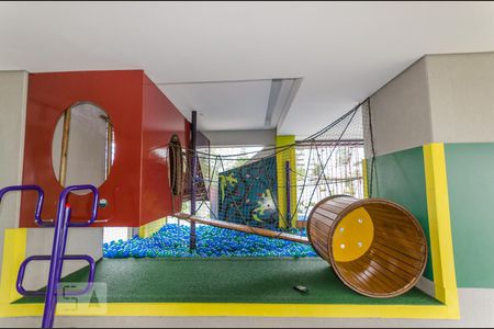 Apartamento à venda com 126m², 3 quartos e 2 vagas Apartamento à venda com 126m², 3 quartos e 2 vagasÁrea comum