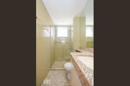 Apartamento à venda com 126m², 3 quartos e 2 vagas Apartamento à venda com 126m², 3 quartos e 2 vagasBanheiro Social