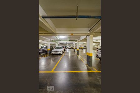 Apartamento à venda com 126m², 3 quartos e 2 vagas Apartamento à venda com 126m², 3 quartos e 2 vagasGaragem