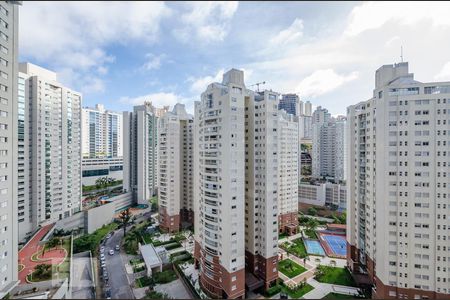 Apartamento à venda com 126m², 3 quartos e 2 vagas Apartamento à venda com 126m², 3 quartos e 2 vagasQuarto 3