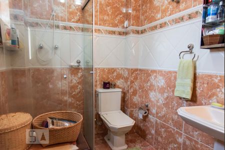 Banheiro da suíte de apartamento para alugar com 3 quartos, 120m² em Vila Santo Estéfano, São Paulo