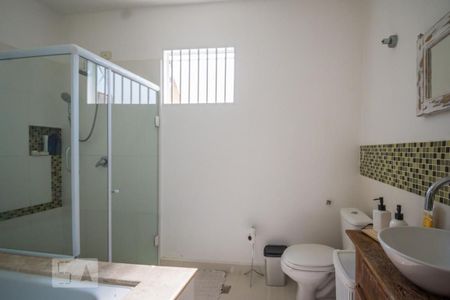 Banheiro da Suíte de casa à venda com 4 quartos, 150m² em Vila João Jorge, Campinas
