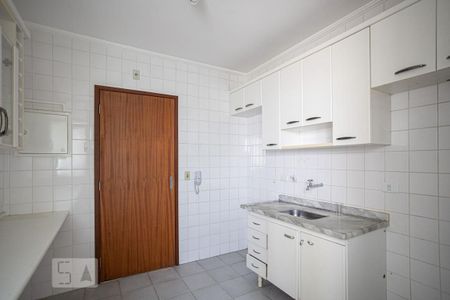 Cozinha de apartamento à venda com 2 quartos, 60m² em Bussocaba, Osasco