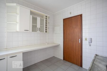 Cozinha de apartamento à venda com 2 quartos, 60m² em Bussocaba, Osasco