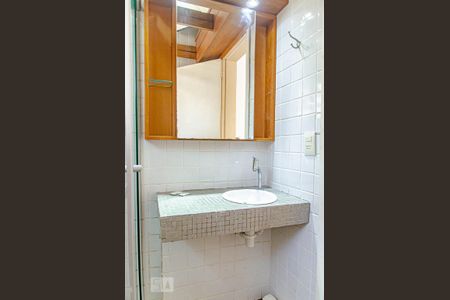 Banheiro - Torneira de apartamento para alugar com 1 quarto, 36m² em Centro Histórico, Porto Alegre