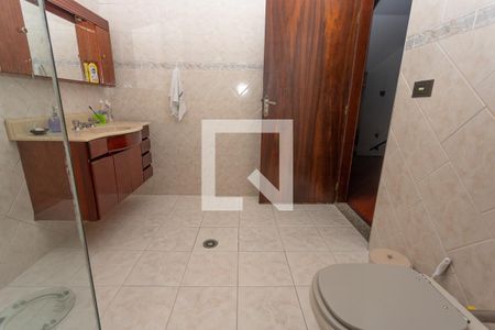 Casa para alugar com 400m², 3 quartos e 4 vagas Casa para alugar com 400m², 3 quartos e 4 vagasBanheiro