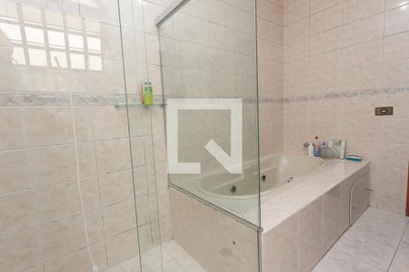 Casa para alugar com 400m², 3 quartos e 4 vagas Casa para alugar com 400m², 3 quartos e 4 vagasBanheiro da Suíte