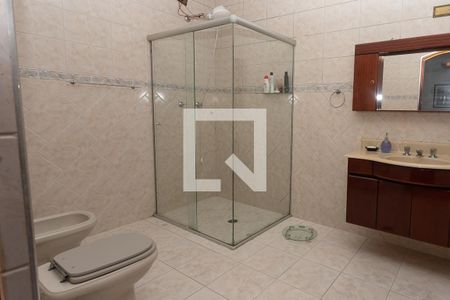 Casa para alugar com 400m², 3 quartos e 4 vagas Casa para alugar com 400m², 3 quartos e 4 vagasBanheiro