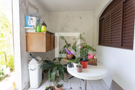 Casa para alugar com 400m², 3 quartos e 4 vagas Casa para alugar com 400m², 3 quartos e 4 vagasÁrea de Serviço