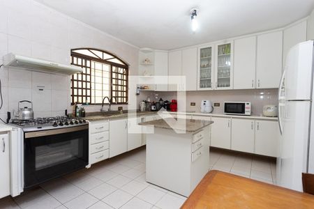 Casa para alugar com 400m², 3 quartos e 4 vagas Casa para alugar com 400m², 3 quartos e 4 vagasCozinha