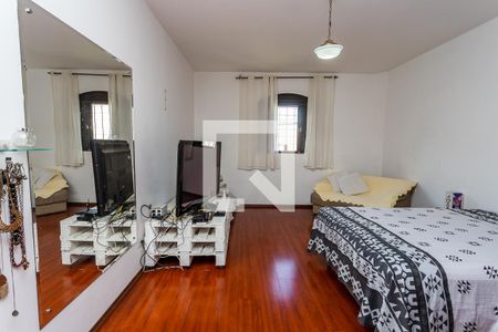 Casa para alugar com 400m², 3 quartos e 4 vagas Casa para alugar com 400m², 3 quartos e 4 vagasQuarto 2