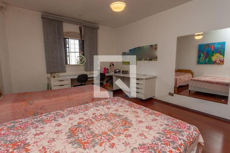 Casa para alugar com 400m², 3 quartos e 4 vagas Casa para alugar com 400m², 3 quartos e 4 vagasQuarto 1