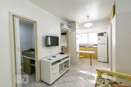 Apartamento para alugar com 36m², 1 quarto e 1 vagaSala/Cozinha